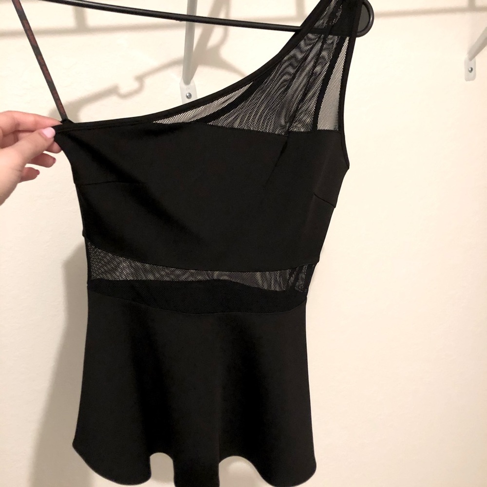 Guess Top - Picture 6 of 10